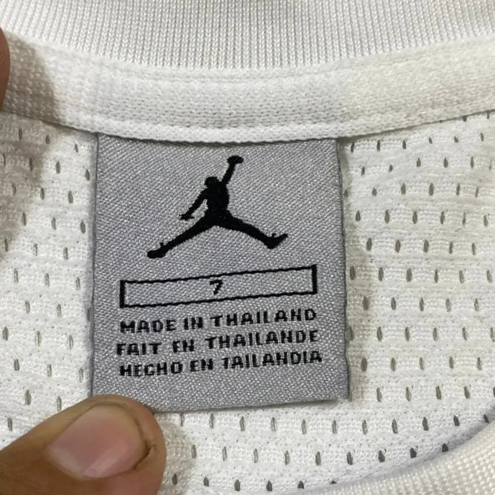 Vintage Michael Jordan 23 Jordan Brand Basketball Jersey Youth Size 7 White Mesh